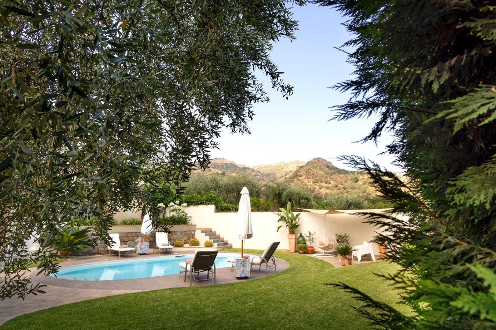 Villa Alcantara Di Charme Graniti ภายนอก รูปภาพ